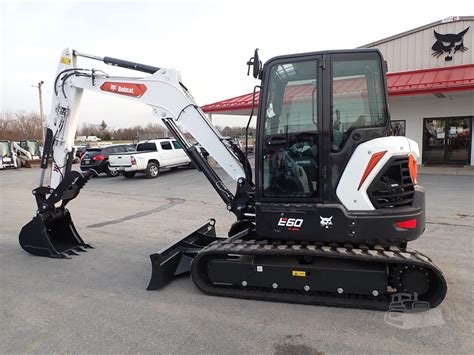 e60 bobcat excavator for sale